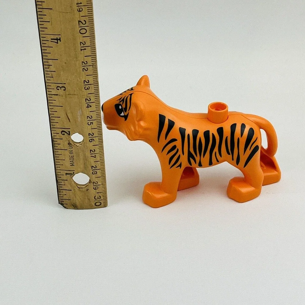 LEGO Duplo‎ 10906 Tropical Island Adult Tiger Replacement Figure Only